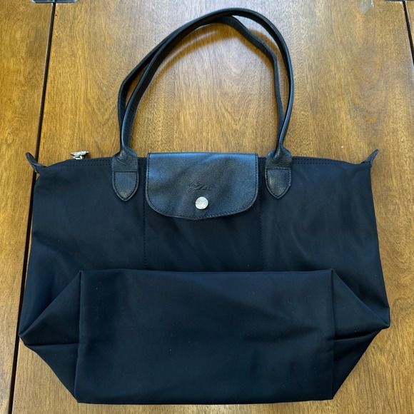 Longchamp Handbags - Longchamp Paris Black Nylon Leather Trim Travel Tote Handbag Purse Small